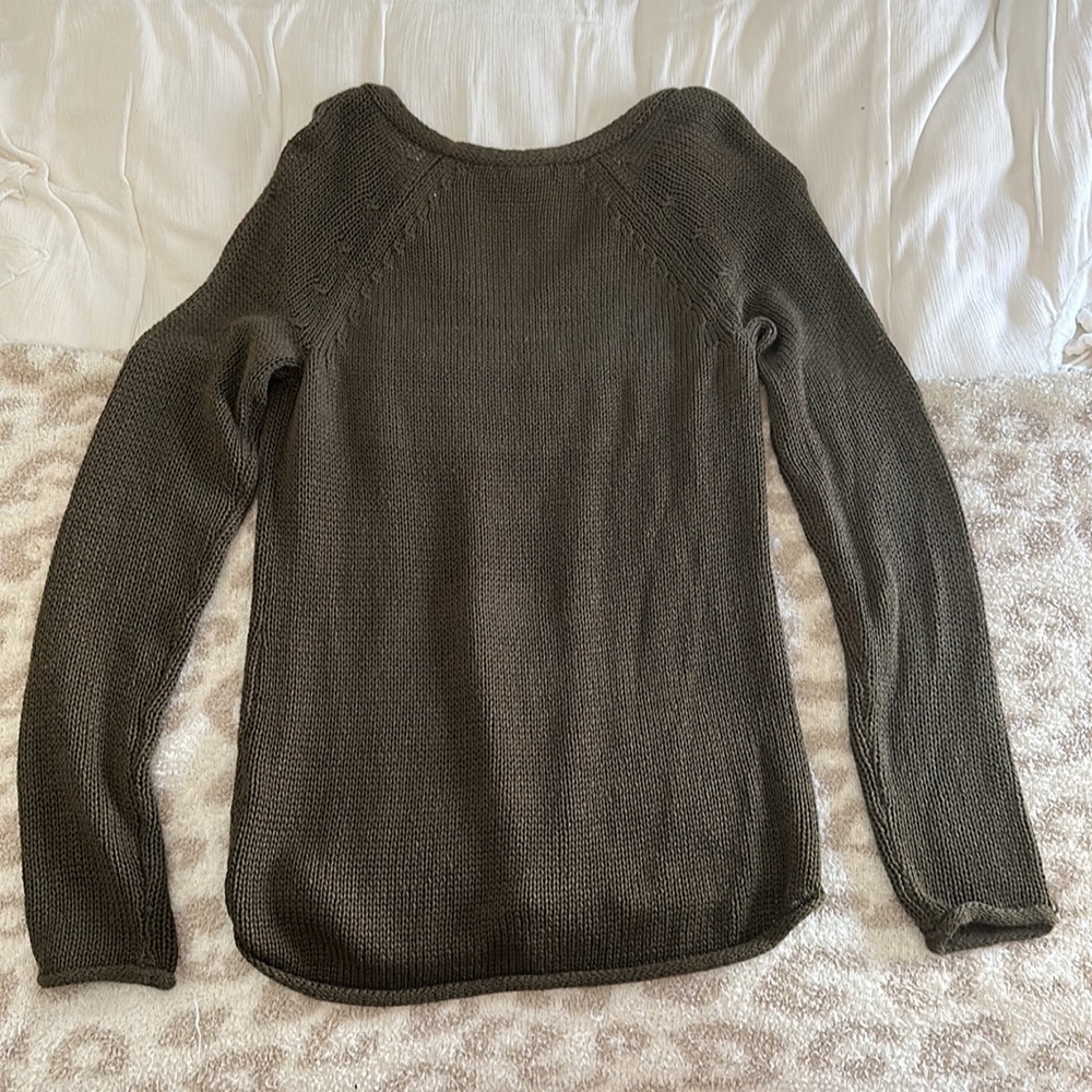 H&M Sweater - Picture 4 of 4